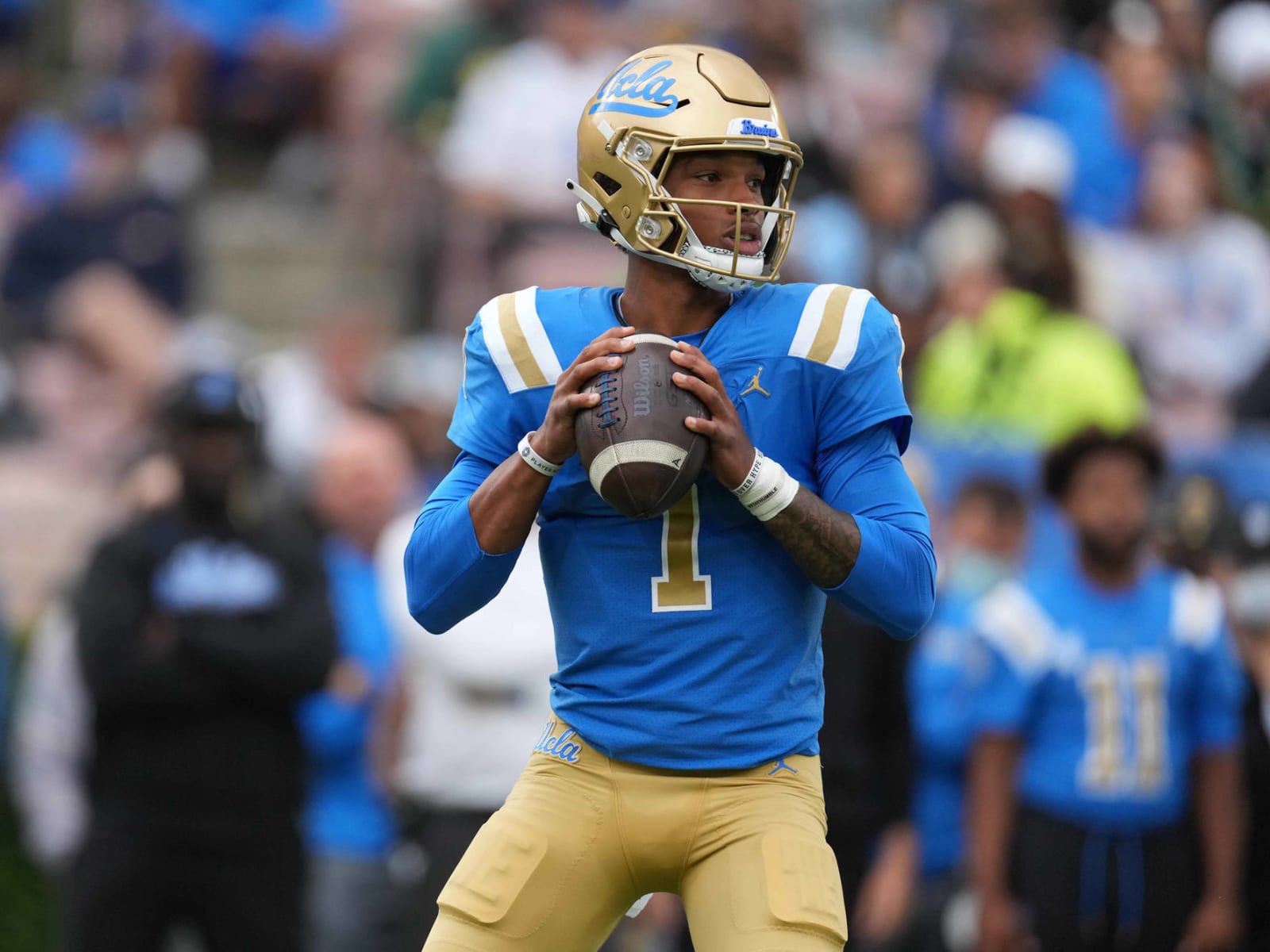 UCLA QB Dorian Thompson-Robinson awaits NFL draft, future – Daily News