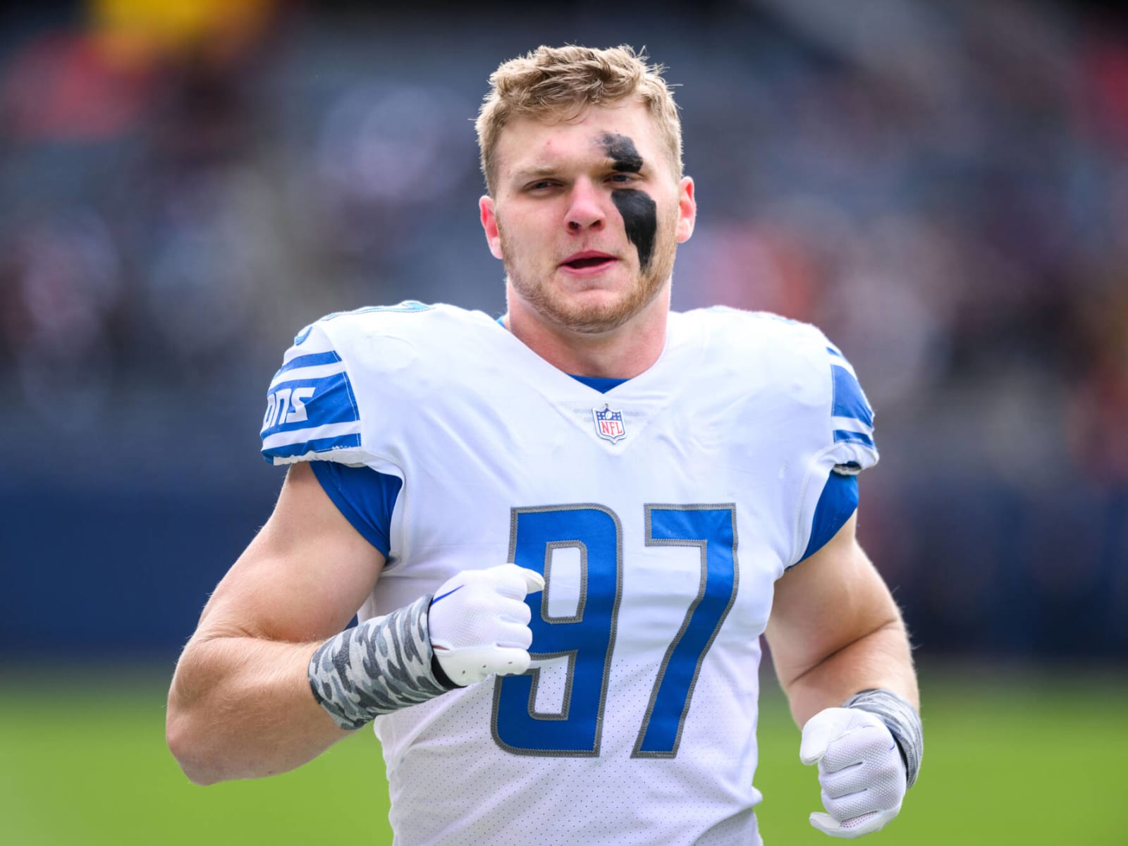 Aidan Hutchinson named NFC Defensive Player of the Week – The Oakland Press