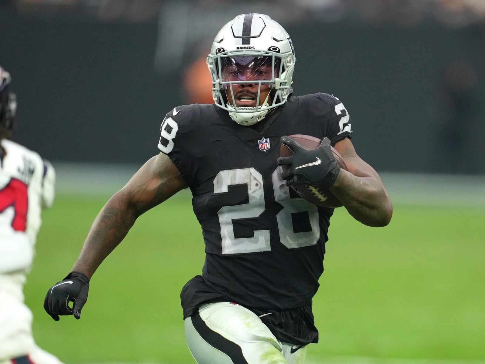 Raiders RB Josh Jacobs listed as PFF's 99th-best player during 2019