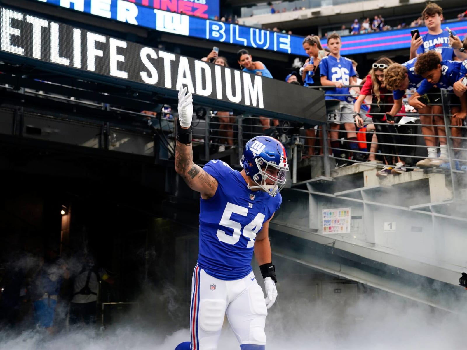 Giants release LB Blake Martinez after offseason restructure