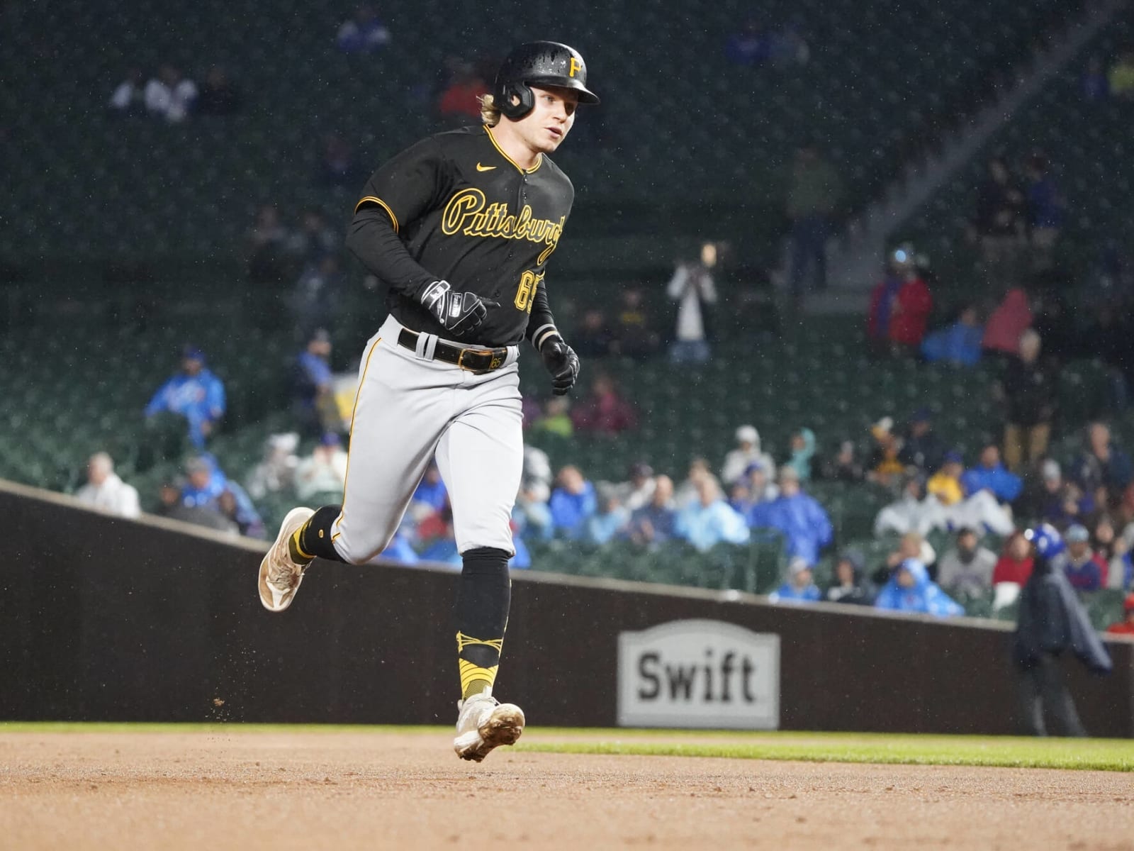 Pirates Clobbered by Cubs 11-3 Despite Two HRs From Jack Suwinski