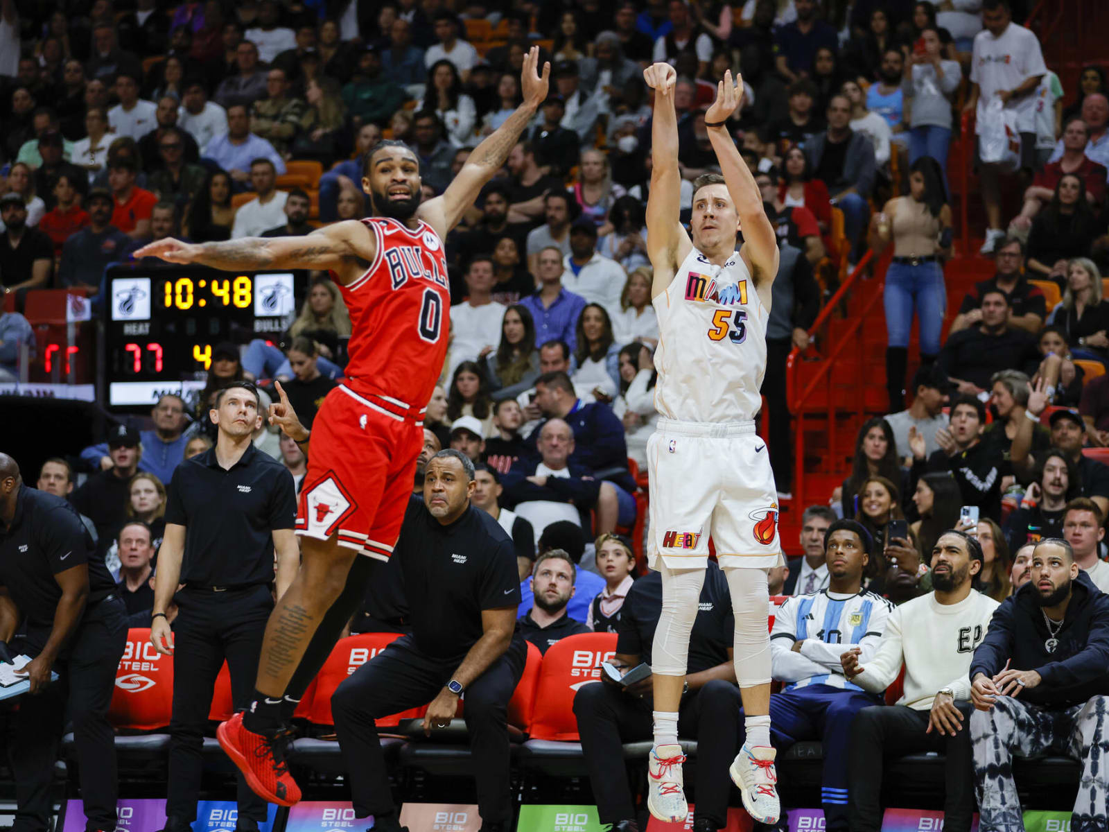 ESPN on X: From no D-I offers coming out of high school to becoming one of  the NBA's top shooters, Duncan Robinson has a one-of-a-kind story 👏   / X