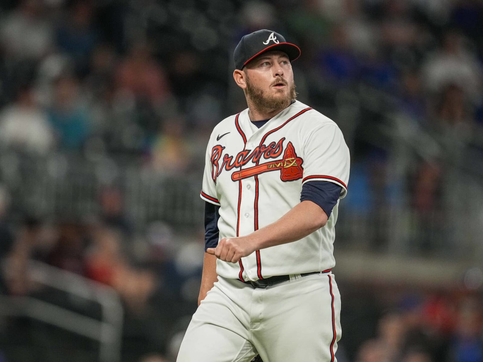 Braves call up top prospect Grissom, bring back RHP Yates