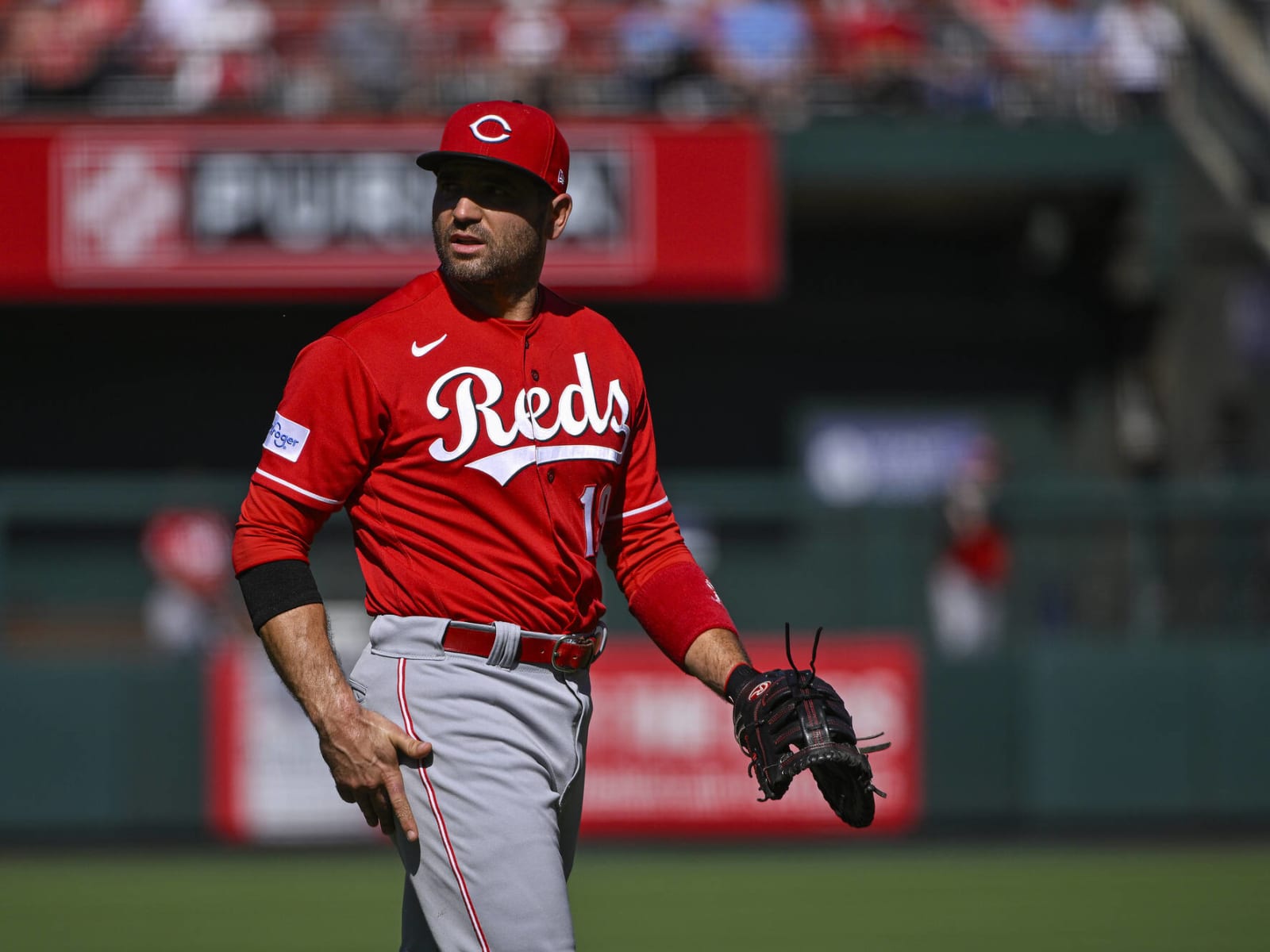 What Cincinnati Reds should do to make 2024 MLB playoff run