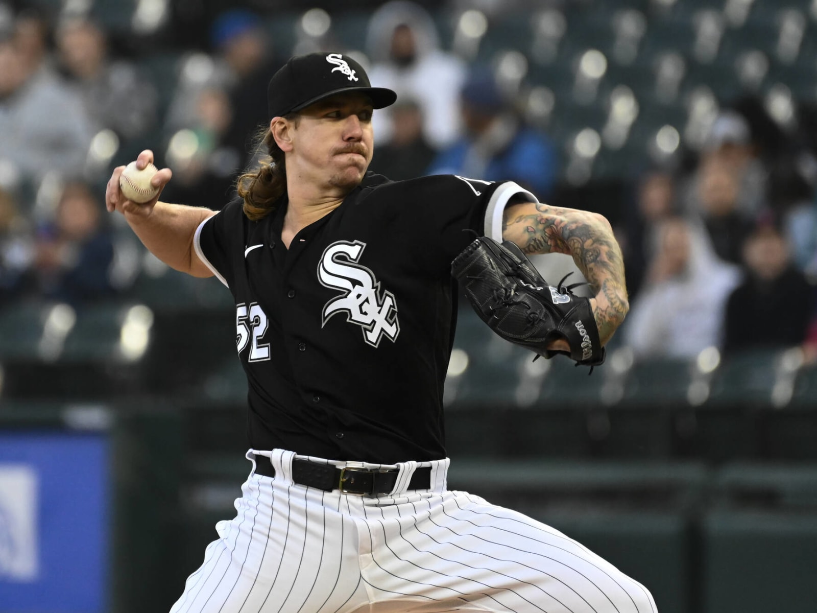 White Sox place Mike Clevinger on 15-day IL