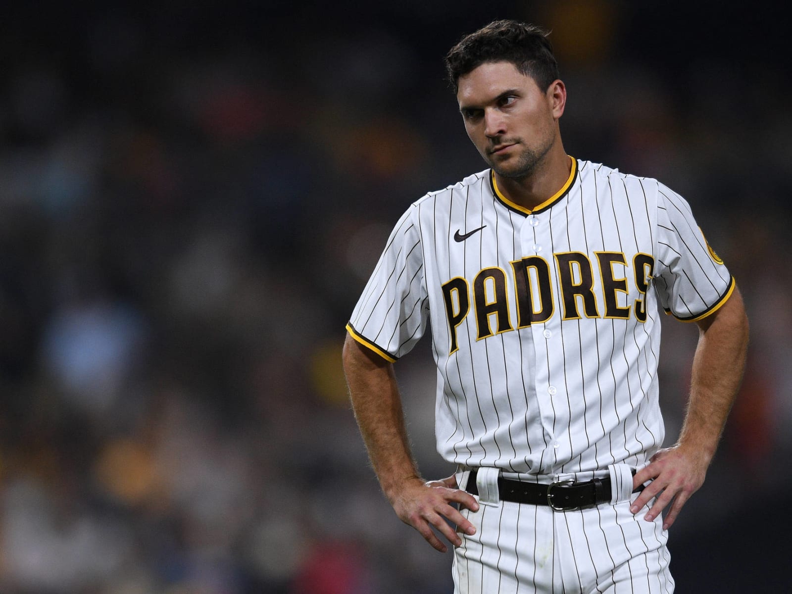 Padres trade Adam Frazier to Mariners, get prospects