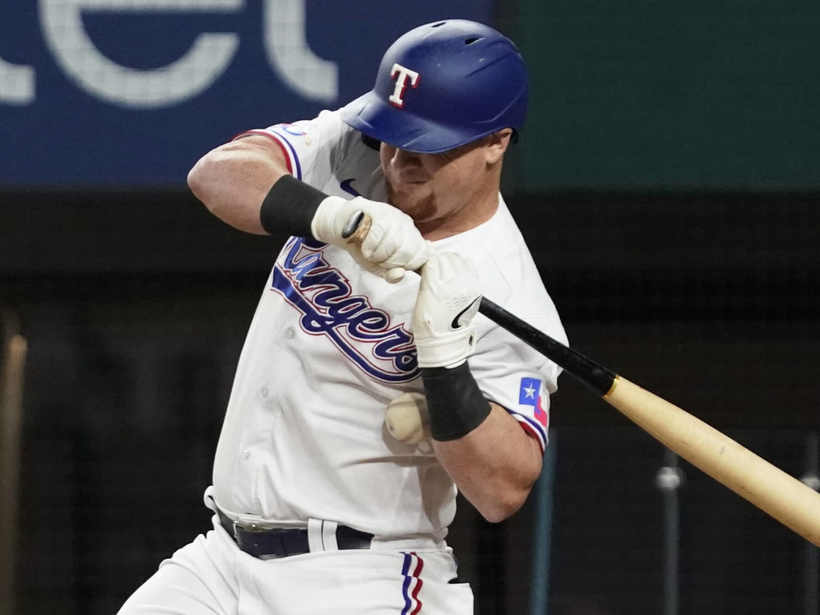 Ex-Rangers OF Kole Calhoun opts out of Mariners minor league deal, report  says