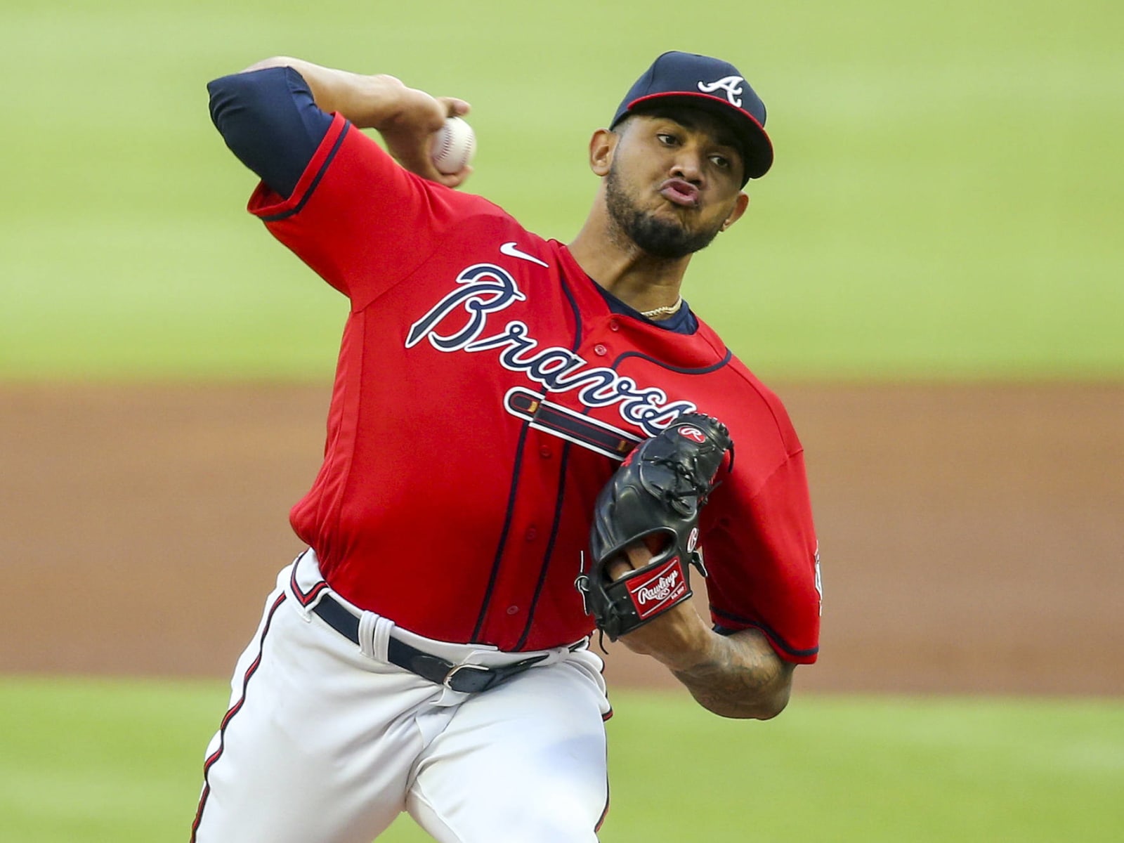 Atlanta Braves pitcher Huascar Ynoa breaks hand punching dugout bench