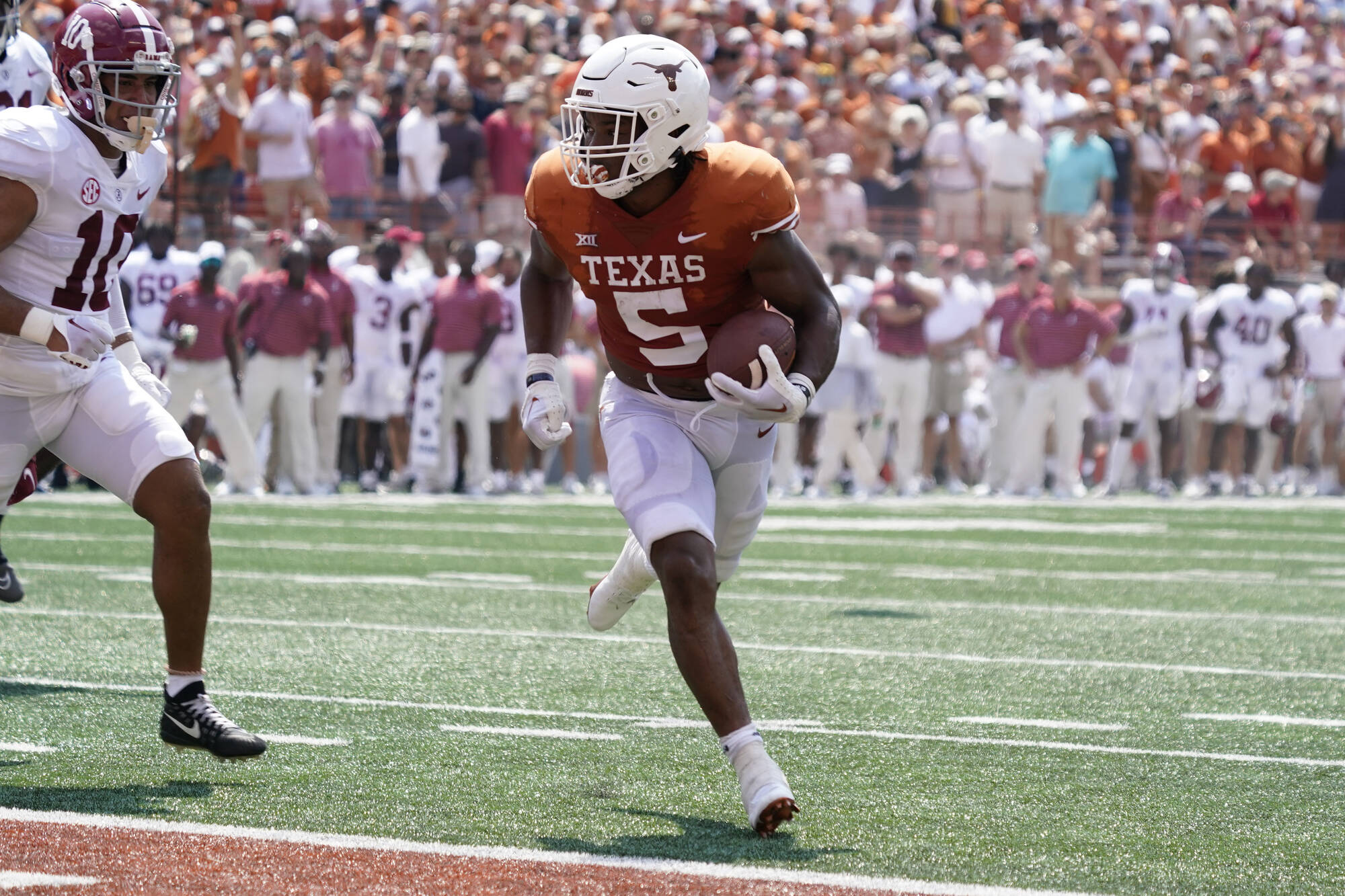 No. 22 Texas (2-1, 0-1 in Big 12) at Texas Tech (2-1, 0-0 in Big 12), 3:30 p.m., Saturday, ESPN