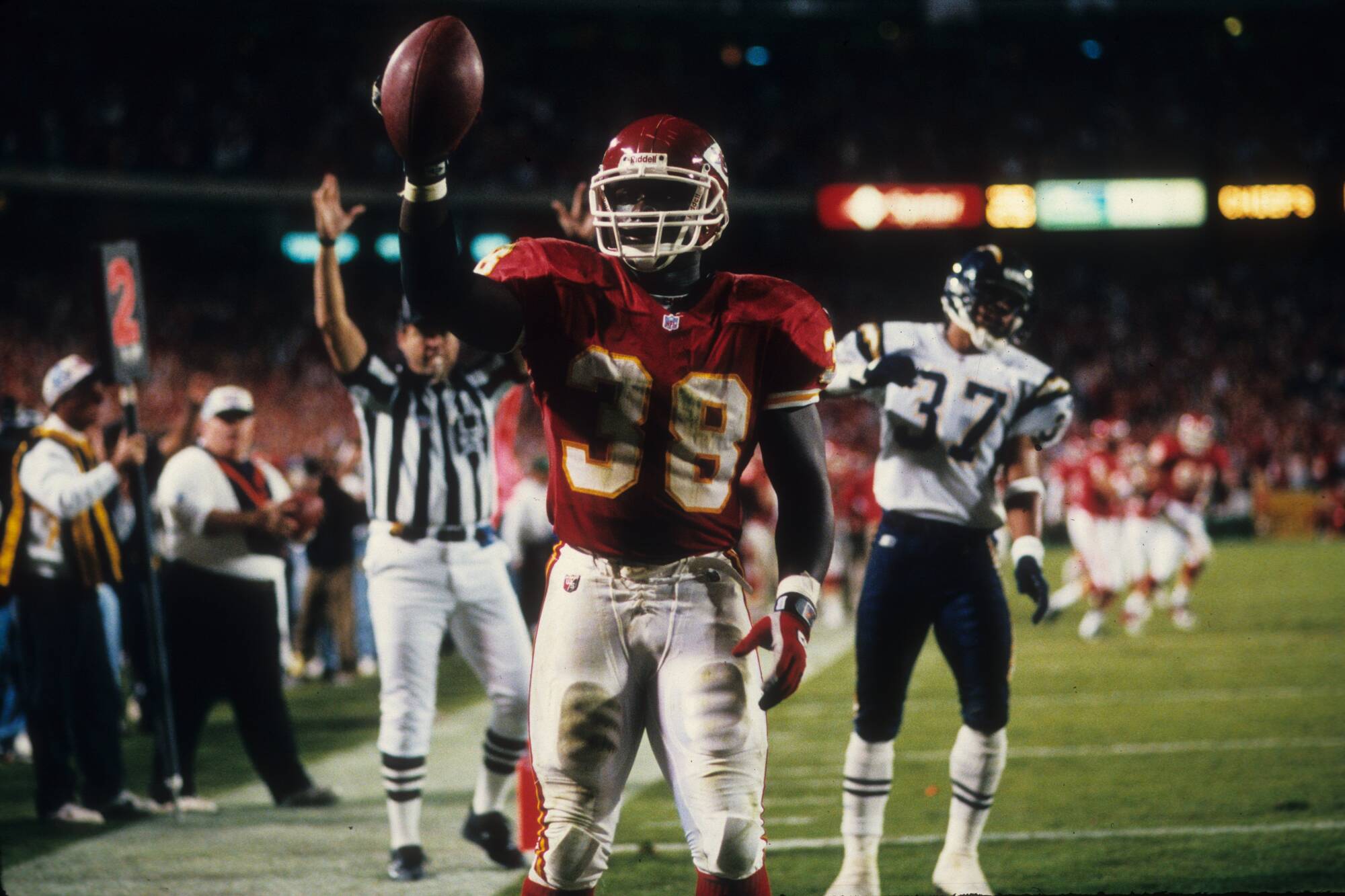 1995: Chargers at Chiefs, Week 6