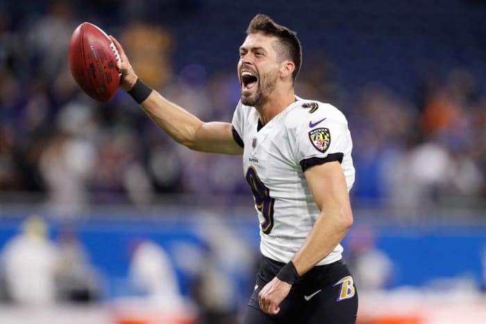 Sep 26: Justin Tucker helps Ravens escape Lions