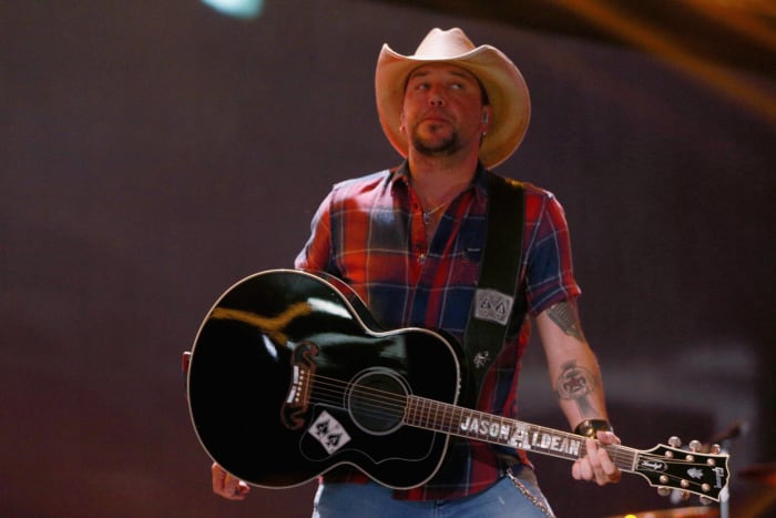 Jason Aldean, 3.71 million