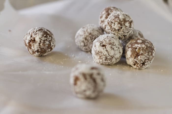 Kentucky bourbon balls