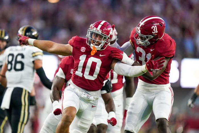 Houston Texans: Henry To'oTo'o, ILB (Round 5)