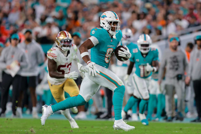 Miami Dolphins: Jonnu Smith