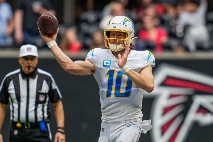 Los Angeles Chargers: +2600