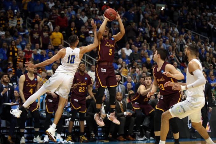 2018 Sweet 16: (11) Loyola-Chicago 69 - (7) Nevada 68