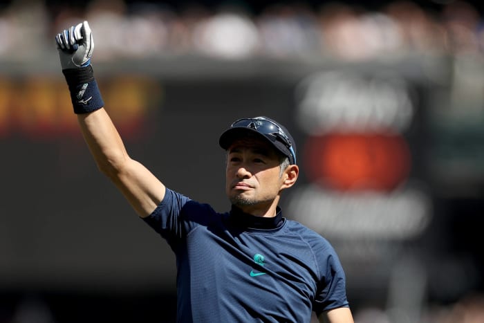 Cano, Cruz power Mariners past Marlins in Ichiro return