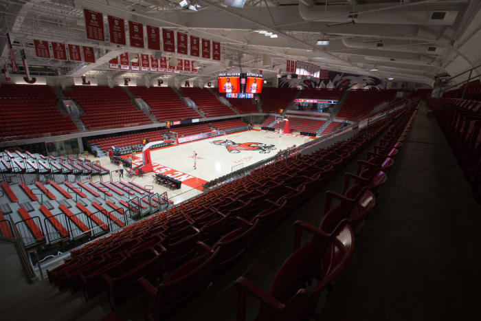 Reynolds Coliseum arena named after Valvano