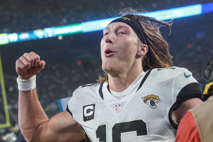 JACKSONVILLE (7-8) AT HOUSTON (2-12-1) (Sunday, 1 p.m. ET)