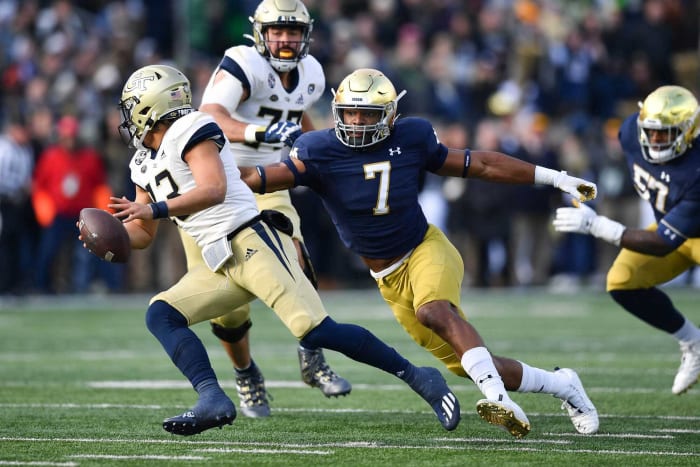 Cincinnati Bengals: Isaiah Foskey, DE, Notre Dame