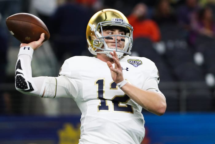 9-Notre Dame: Ian Book