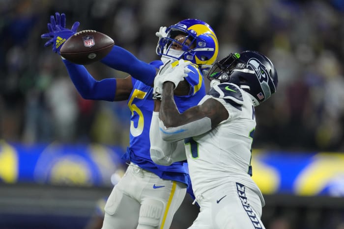 LA RAMS (10-4) AT MINNESOTA (7-7) (Sunday, 1 p.m. ET)