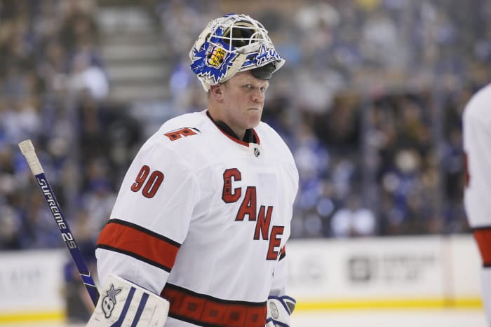Chris Osgood's retirement also marks the likely end of his