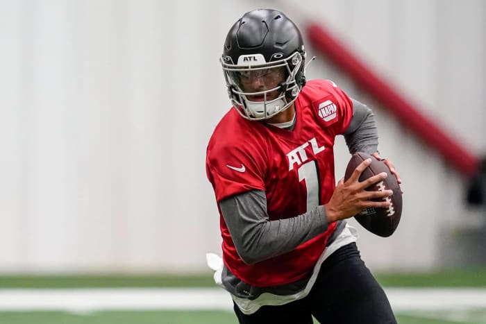 Atlanta Falcons: Is Marcus Mariota the answer at quarterback?