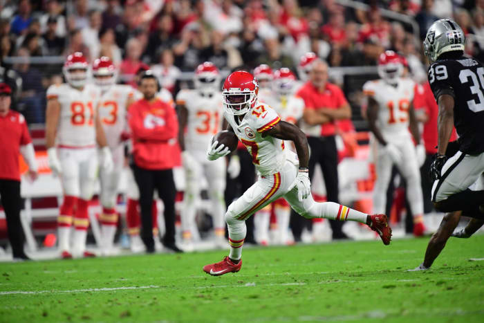 LAS VEGAS (6-6) AT KANSAS CITY (8-4) (Sunday, 1 p.m. ET)