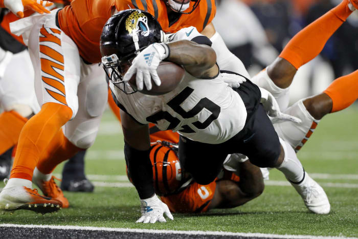 NFL Week 4 grades from across the league NFL Week 4 grades from across the league Lawrence-Robinson duo excites, even if current Jags do not