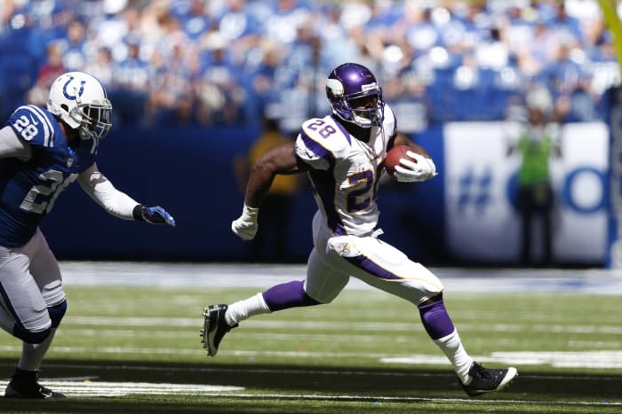 2012: Adrian Peterson