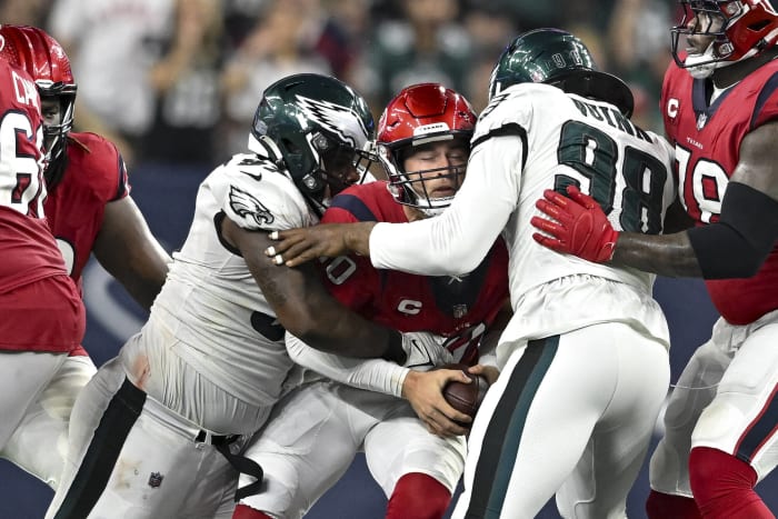 Eagles may need to reinvest in Javon Hargrave