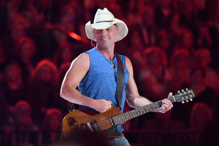 Kenny Chesney, 2.72 million