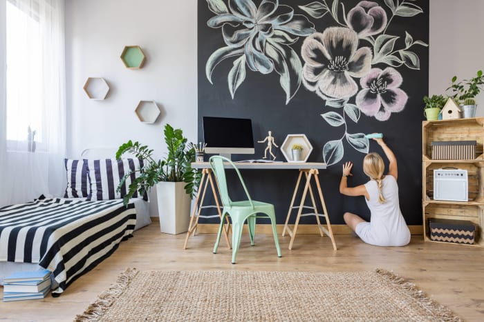 Make a DIY chalkboard wall