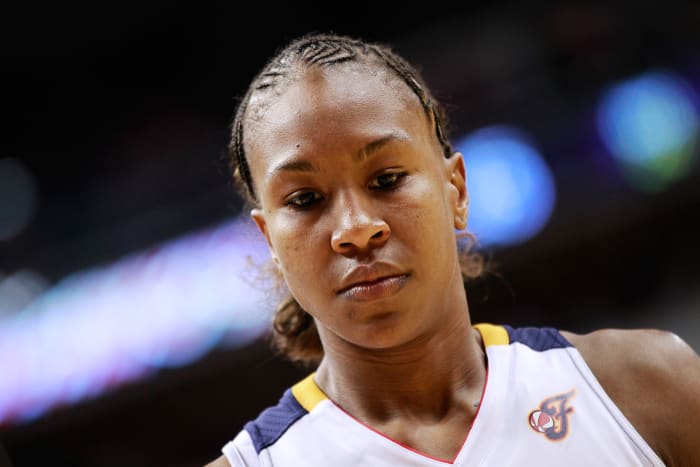 Tamika Catchings, Indiana Fever (2002)