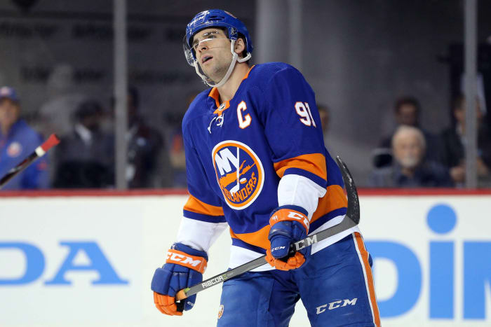 New York Islanders: Re-sign John Tavares