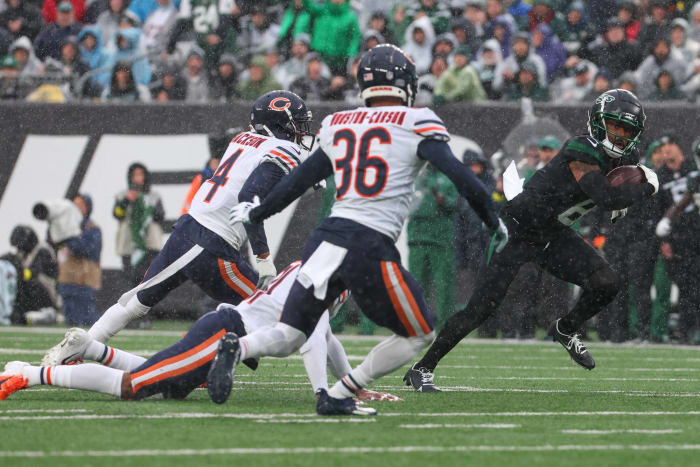 NFL Week 12 grades from across the league 18 Bears defense following rebuild's mission