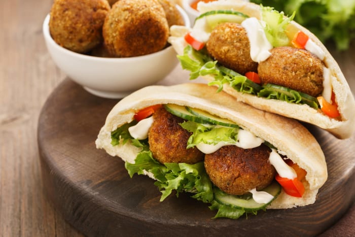 Falafel pita