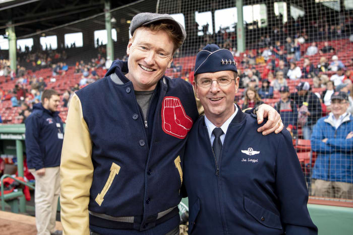 O'Brien Plays Old-Timey Baseball