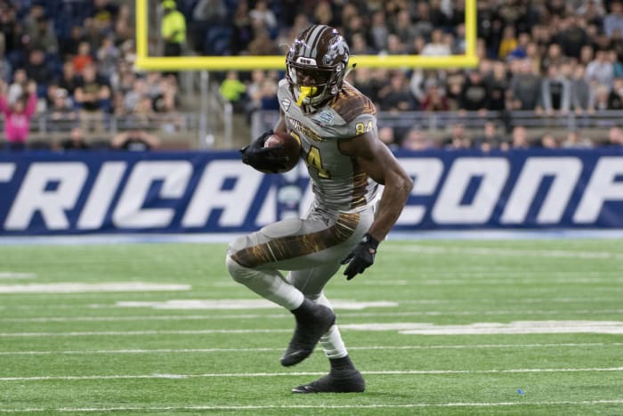 Wide Receiver: Corey Davis, Western Michigan (2013-16)