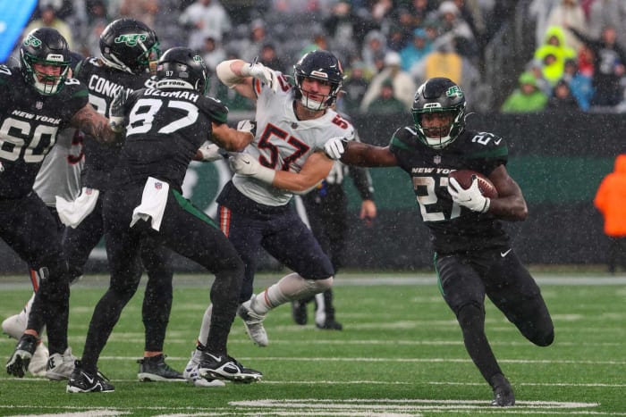 NFL Week 12 fantasy: Surprises, disappointments & waiver provides 11 Waiver Add: Zonovan Knight, RB, Jets