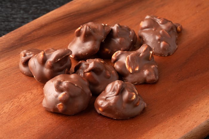Peanut clusters