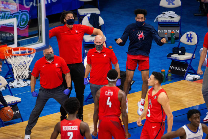 Kentucky loses by double-digits to...Richmond?