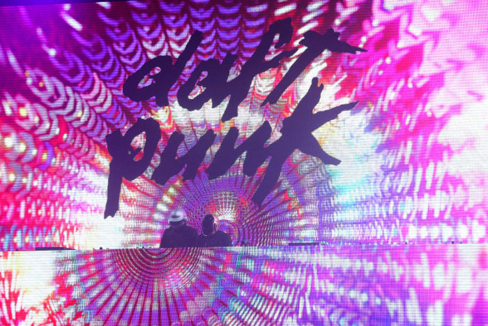 "The Prime Time of Your Life / The Brainwasher / Rollin' & Scratchin' / Alive" (2007)