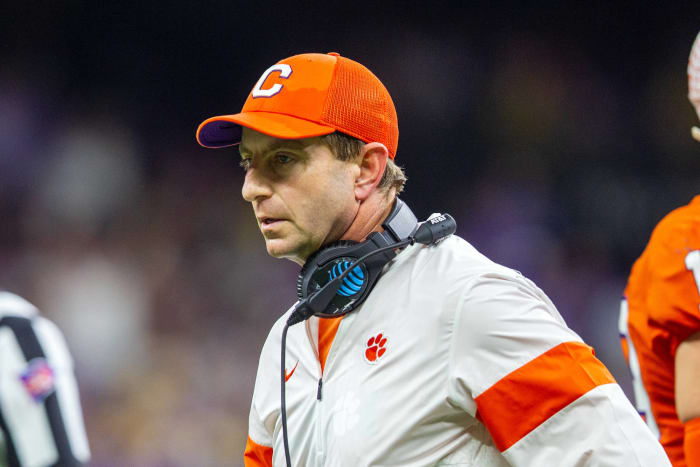 Swinney smacks on Ohio State