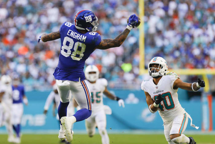 NY GIANTS (4-11) AT CHICAGO (5-10) (Sunday, 1 p.m. ET)