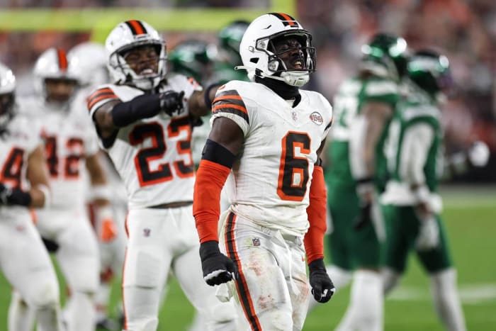 Jeremiah Owusu-Koramoah, LB, Browns