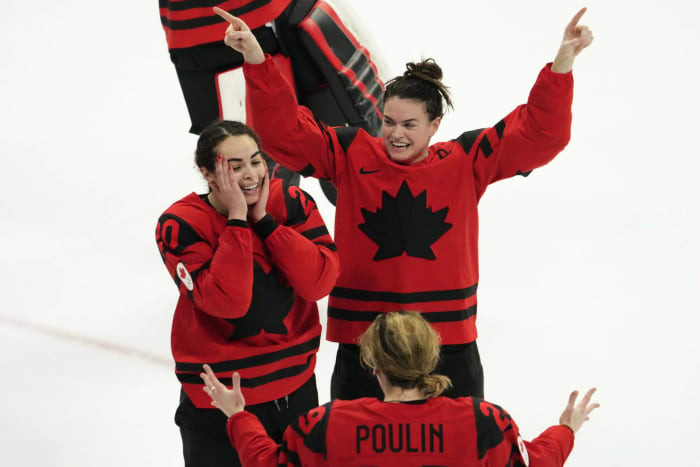 Olympic Hockey: Canada women