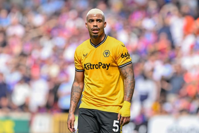 Wolverhampton Wanderers: Mario Lemina